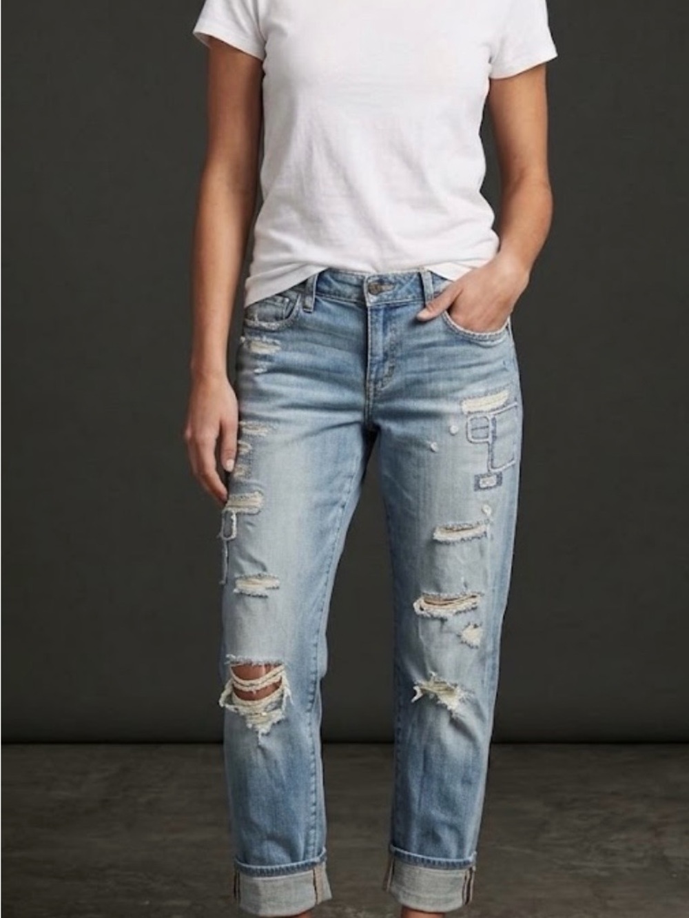 Preloved A&F Distressed Patch Jeans Size 4 (W27)